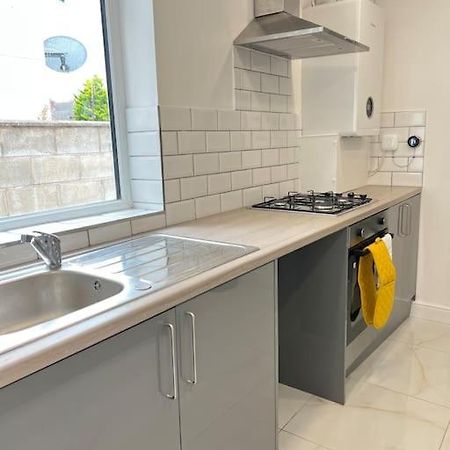 Catherine 5 Bedroom House كرو المظهر الخارجي الصورة