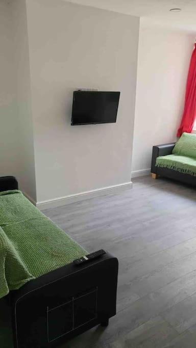 Catherine 5 Bedroom House كرو المظهر الخارجي الصورة